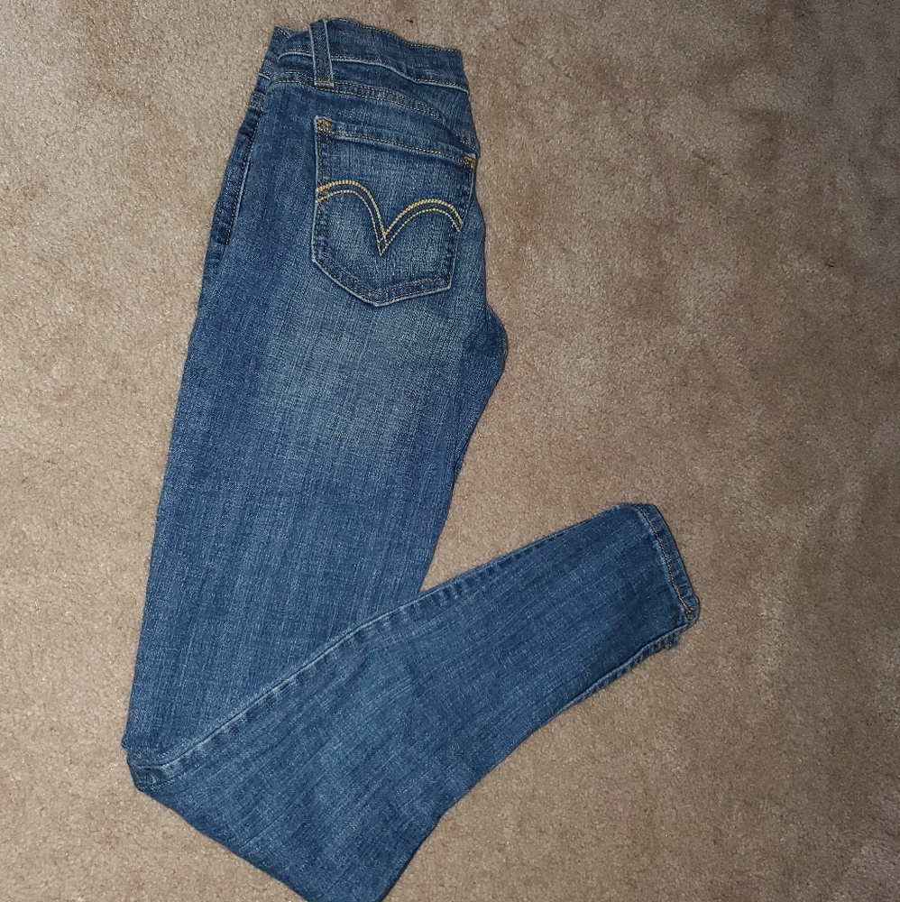 Levi's Skinny Jeans - Picture 4 of 5